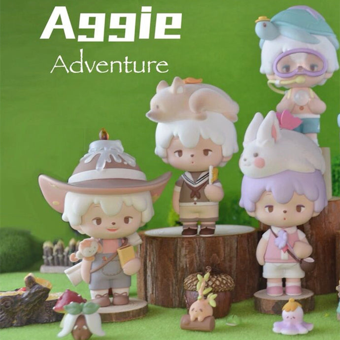 Aggie with animal series figures blind box